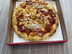 -必胜客(宝杨路宅急送店)