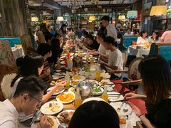 大堂-领鲜活海鲜榴莲自助火锅(东门店)