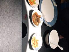 -凤凰湘语·海派湘菜(浦东旗舰店)