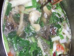 -大众跷脚牛肉馆·非遗传承单位(峨眉山店)