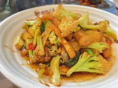 -胡胖子专业长沙菜(衡山路店)