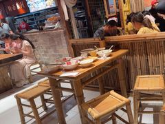-周小波重庆小面·重庆名小吃(邹容路店)