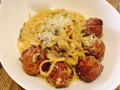 自制肉丸意粉-Common Table · Brunch & Coffee