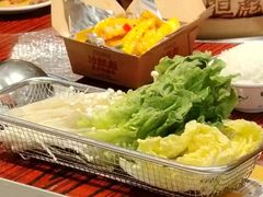 蔬菜拼盘-沙胆彪炭炉牛杂煲(上海日月光广场店)