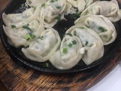 -临街徽菜馆·正宗黄山味