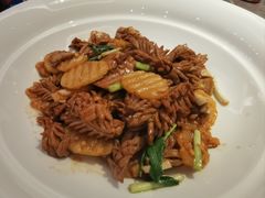 -闫府私房菜·老字号(恒隆店)