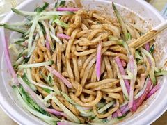 -黑八私房老北京炸酱面