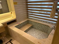 -兴芮温泉度假区