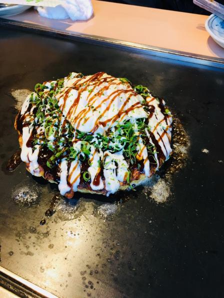 千房(道顿堀ビル店)-"大阪烧很好吃,价格有点小贵,当个当地小吃.