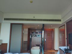 -三亚湾海居铂尔曼度假酒店