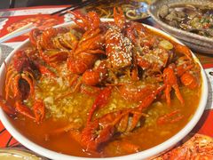 -李双猪·小龙虾·烧烤·羊肉煲(乐山店)