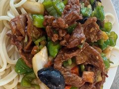 -汗腾格里·风味餐厅(新疆驻京办店)
