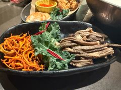 -捞王锅物料理(上海世茂广场店)