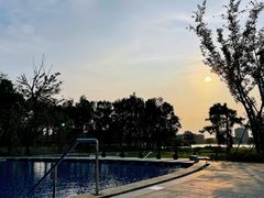 -上海滴水湖皇冠假日酒店