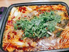 -八条友鲜货烧烤·脆皮烤鱼(石岩旗舰店)