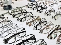 -潘多拉眼镜·蔡司依视路明月(潘家园店)