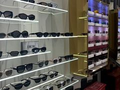 -博士眼镜·President总统(宝安海雅缤纷城店)