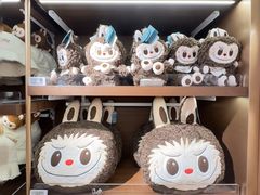 -泡泡玛特POPMART(国金街店)