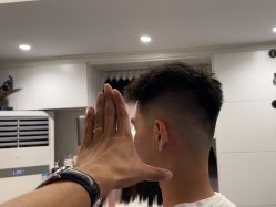 -Brother Barber Shop男士理发店