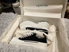 -Alexander McQueen(远洋太古里店)