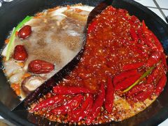 -贰回巷火锅馆(钟楼店)