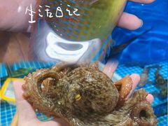 -四川小胡子海鲜(丁村万人海鲜广场店)