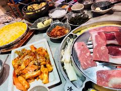 -哈哈碳都·牛肋条无限自助烤肉(台江万达店)