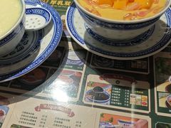-广信牛奶甜品世家(台东店)
