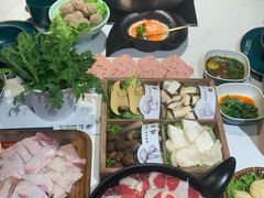 -椰子湾·海南火锅·糟粕醋·椰子鸡(正大广场店)