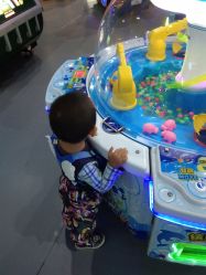 -六月巴士童乐园(抚顺罕王商场店)