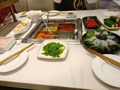 -海底捞火锅(长宁路龙之梦店)