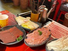 -谭鸭血老火锅·匠心(环球港旗舰店)
