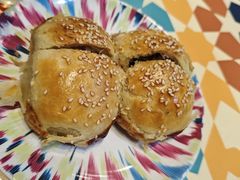 特色烤包子-清真·古丽花儿·新疆美食(河南路店)