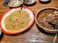 -泥糊破店小酒馆·团建聚餐(南京西路店)