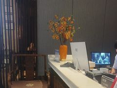 -新偶像健康汇•水疗SPA•豪华自助餐(世界城店)