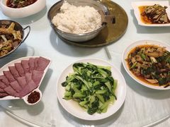 -华光驿站私房菜·黑金冠