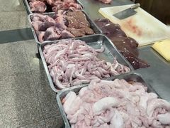 -标记美食新鲜猪杂(兴南大道店)