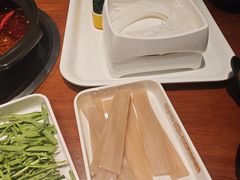 -牛小嫩串串火锅(老国贸总店)