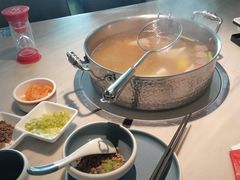 -左庭右院鲜牛肉火锅(浦江欢乐颂店)