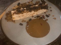 牛轧糖冰糕配太妃糖酱-RAC BAR(安福路店)