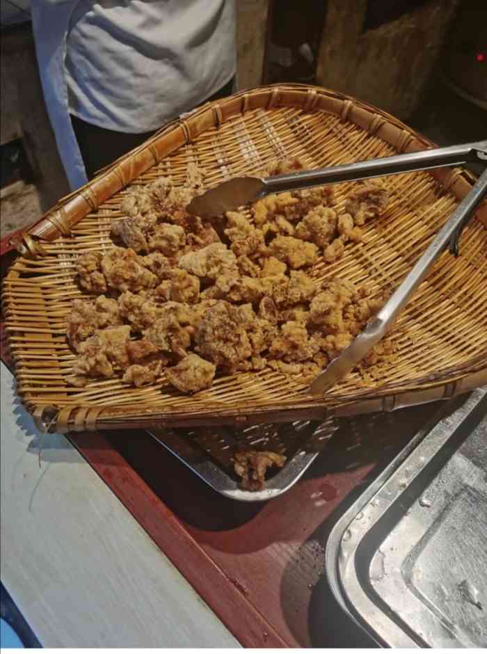 鬼酥肉(解放碑总店)-"说实话重庆的地图看的我晕头转向,这家店也.