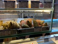 -白玉兰食品甜凤店(合生汇店)