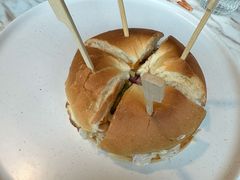 烤牛肉芝麻菜软贝果配蒜味蛋黄酱-G+KITCHEN(龙湖狮山天街店)