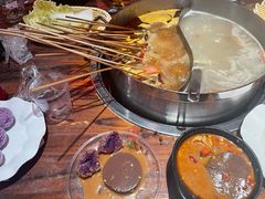 鸳鸯锅底-乐山串串香老火锅(鼓楼店)