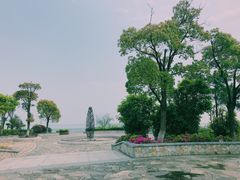 -上海滴水湖皇冠假日酒店