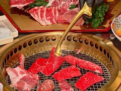 -铭牛烧肉·和牛海鲜自助(高新月牙湖店)