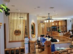 大堂-上座云间·青年赣菜(绿茵店)