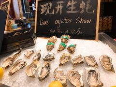 -大中华希尔顿酒店-念自助餐·嗨啤·小龙虾