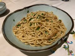 -沙龙酒家