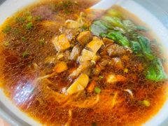 辣酱面-弄堂咪道-饭香·面香·馄饨香(兴梅店)